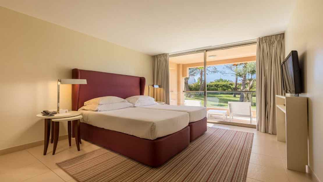 Double Room Standard NAU 